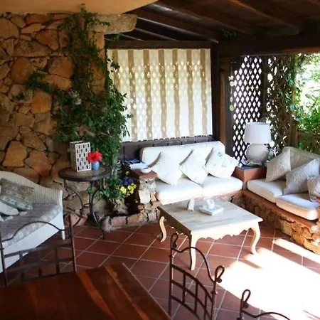 Villaggio Punta Volpe *